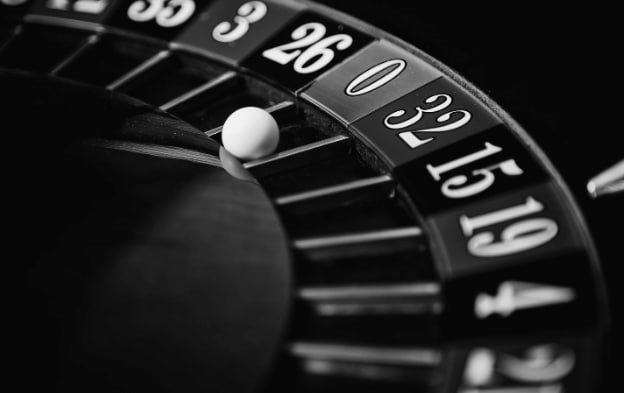 Player in the Philippines exploring casino-style games on phpearl